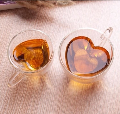 ISO9001 Transparent Glass Custom Drinking Cups Gift Heart Shaped 200ml-300ml