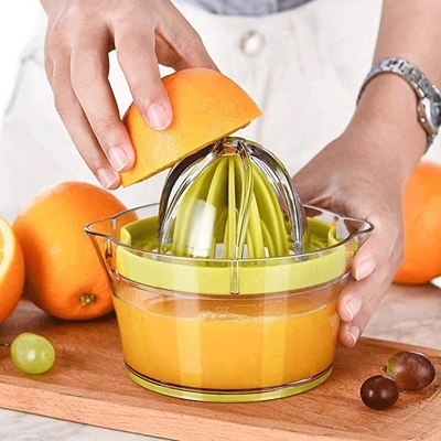 Manual Bulk Kitchen Supplies Orange Lemon Squeezer Juicer With Measuring Cup Grater