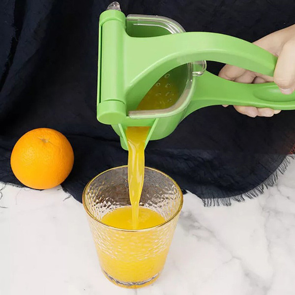 Portable Hand Manual Press Fruit Juicer Squeezer For Citrus Lemon